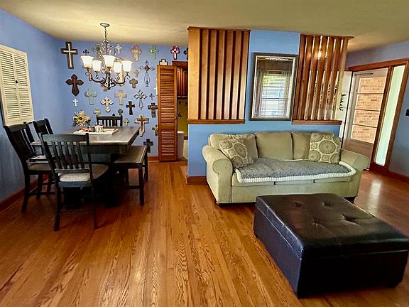 4th image of 3442 Placid Pl