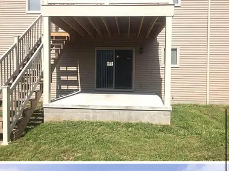 3100 Magnolia Ln #E — Photo 6