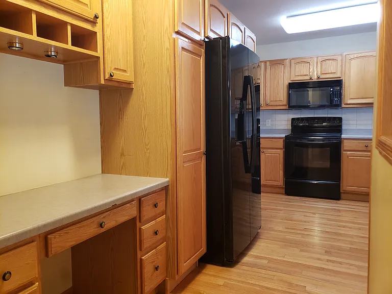 105 Llanos St #105 — Photo 6