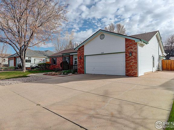 3rd image of 1117 Country Acres Dr