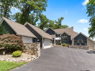 2107 S Airport Rd, Monticello, IN 47960
