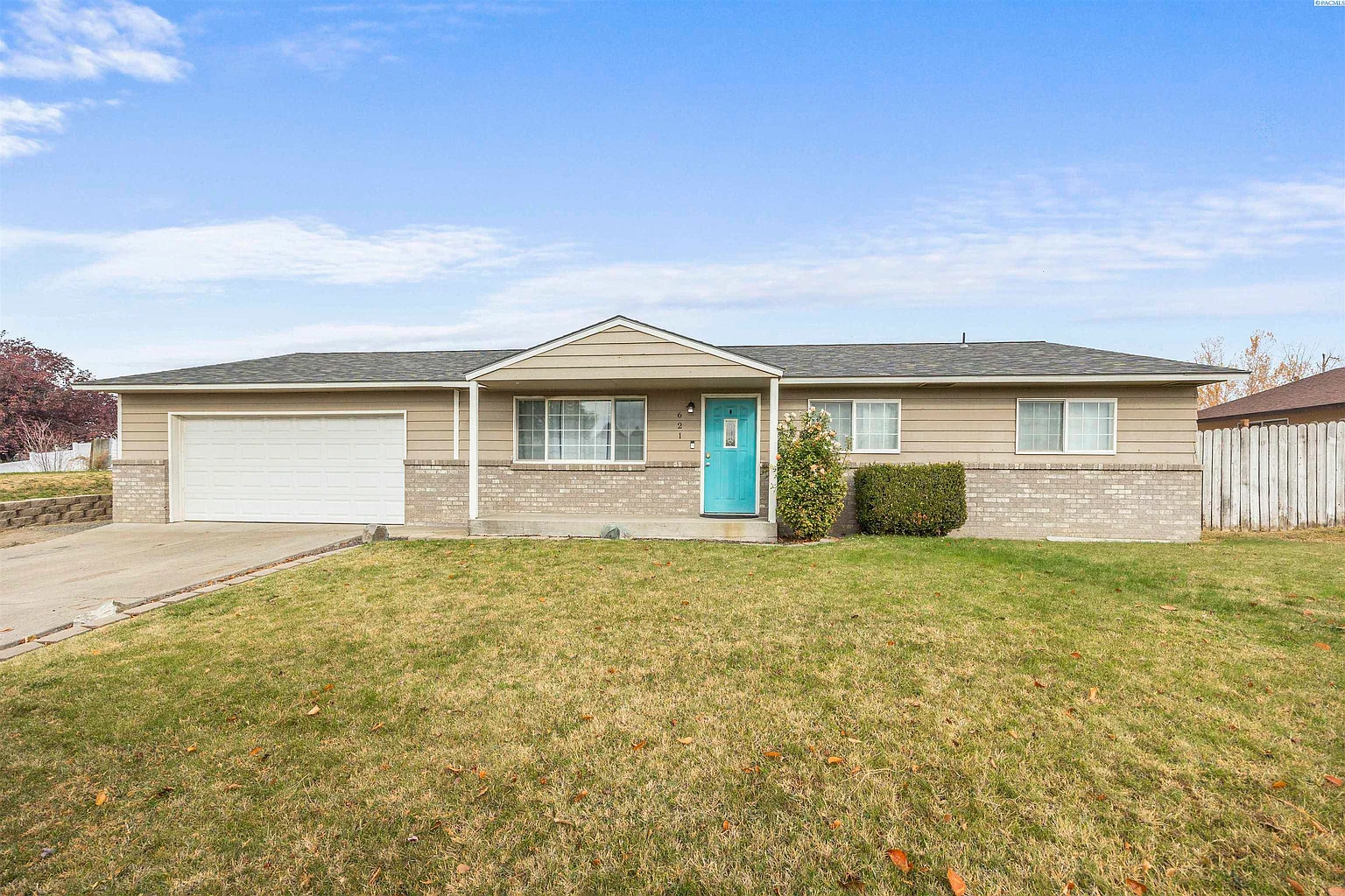621 Westwind Dr photo 1