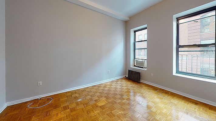 1st image of 237 W 18th St APT 5RE
