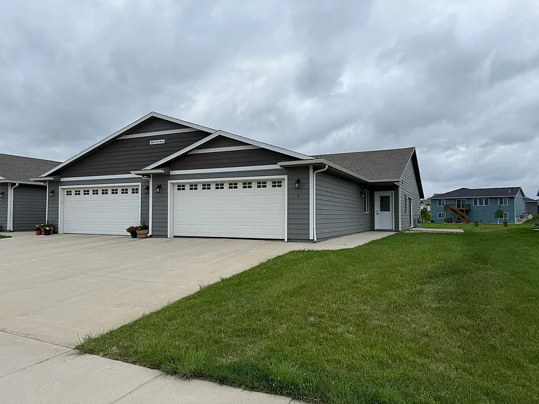 300 Ivy East Rd — Photo 26