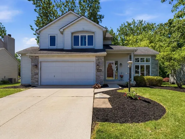 2317 Broken Oak Rd, Fort Wayne, IN 46818