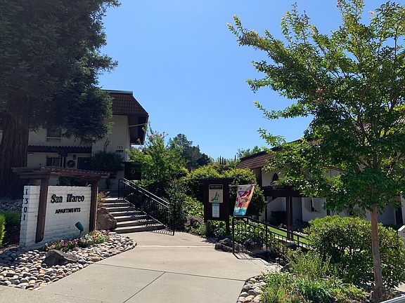 3rd image of 1241 Montego APT 24