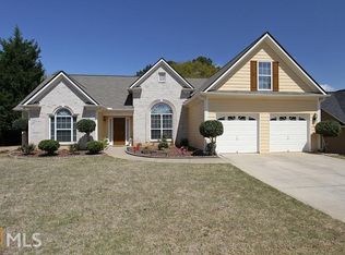 891 Charles Hall Dr, Dacula, GA 30019