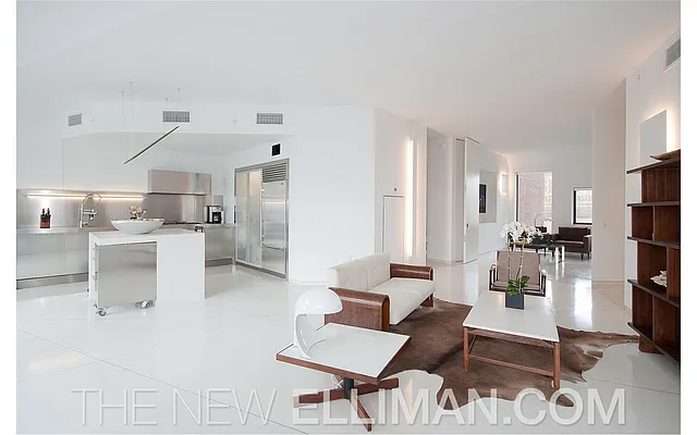 Sold by Douglas Elliman | media 28