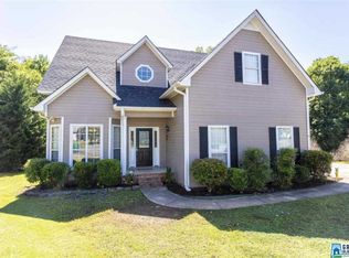 8705 Dover Dr, Leeds, AL 35094