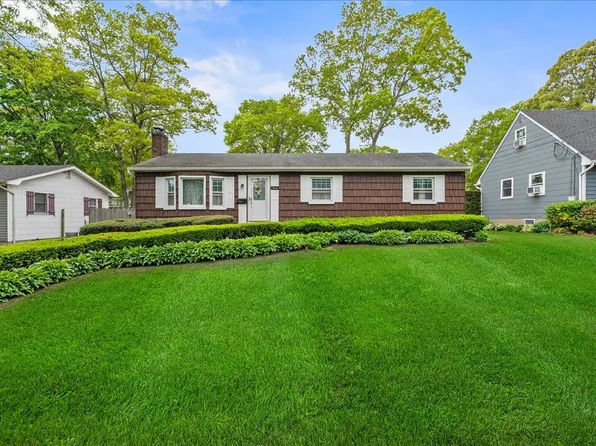 164 N Prospect Avenue, Patchogue, NY 11772