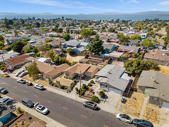 3rd image of 1358 7th Street