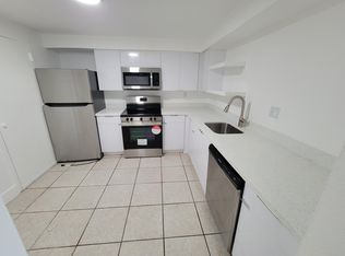 551 NW 42nd Ave #B-604, Fort Lauderdale, FL 33317