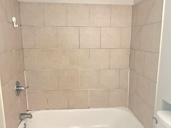 2nd image of 1615 W Westmoreland St Floor 2