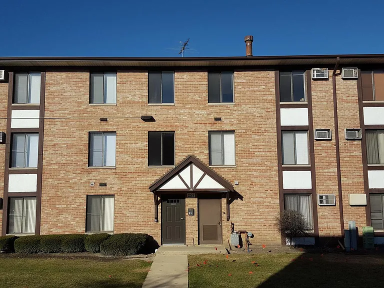 297 Gregory St #11 — Photo 13