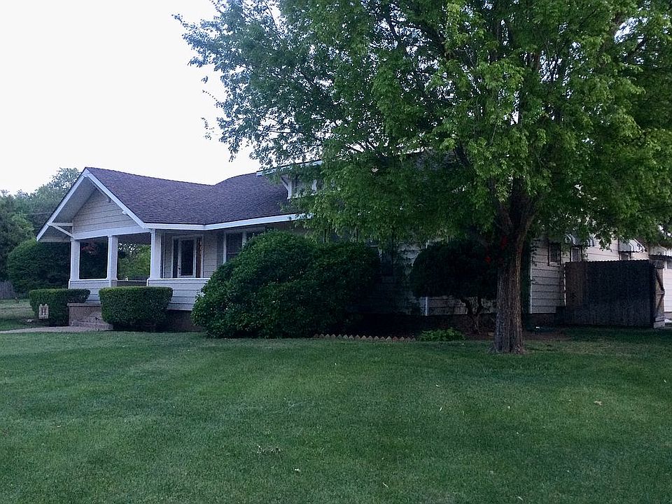 1st image of 605 W 5th St