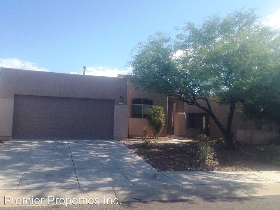 1st image of 323 E Calle Mingo