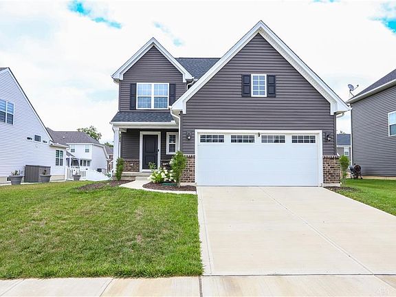 3rd image of 3102 White Ash Dr