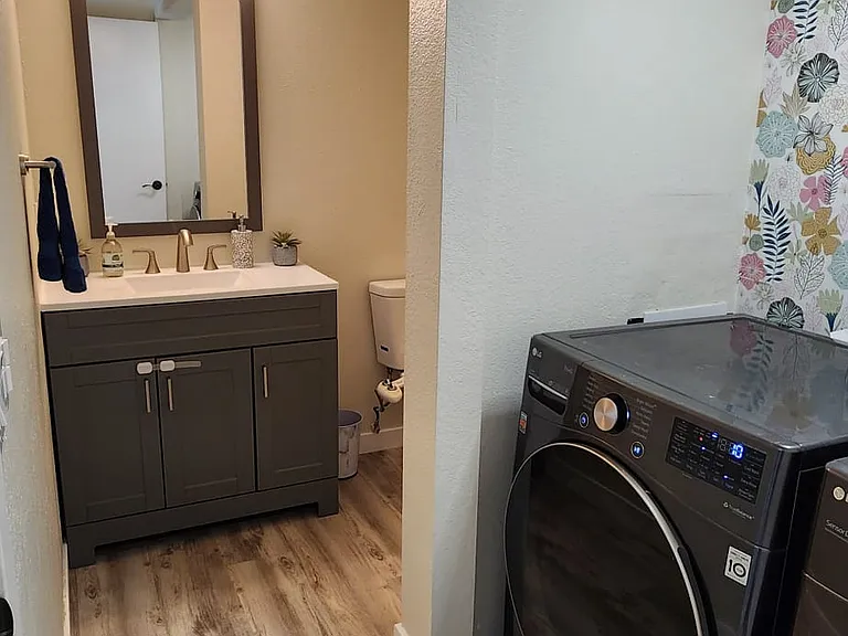 2091 Manzana Way — Photo 19