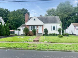 205 Belden Rd, Hamden, CT 06514