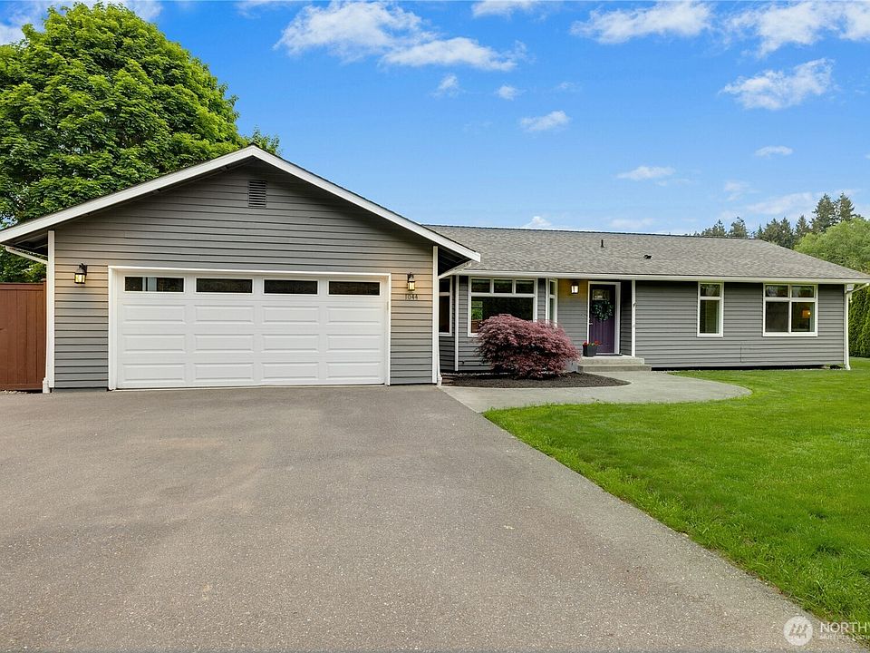 1st image of 1044 NE Swanson Way