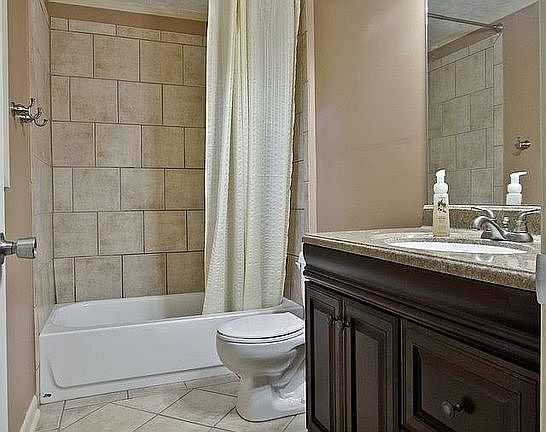 5th image of 206 Westfield Dr