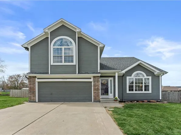 15800 Hight Ave, Belton, MO 64012