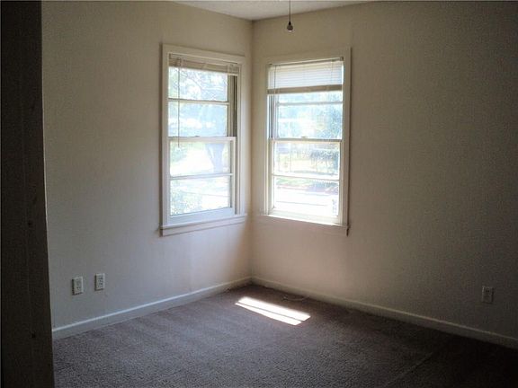 5th image of 1297 S San Jose Dr