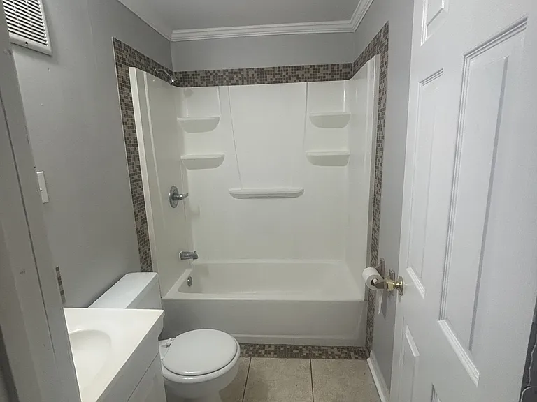 3665 Parthenia Ave — Photo 4