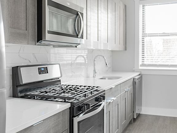 4th image of 6135 S Dorchester Ave #2726832