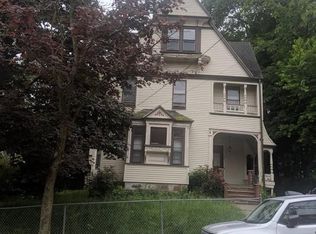 26 Wayne St, Boston, MA 02121