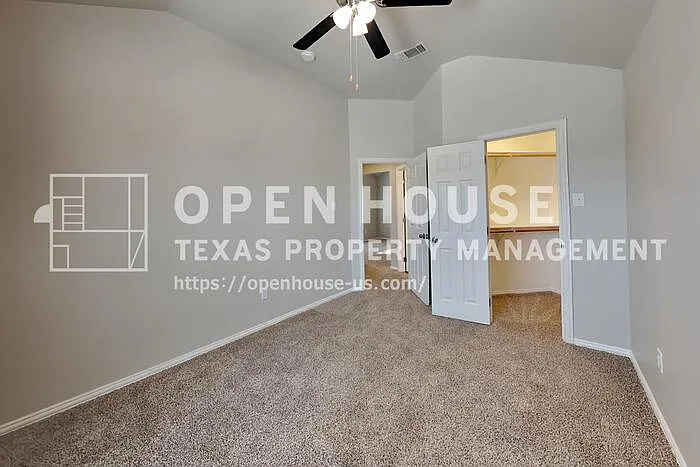 1031 Port Boliver Dr — Photo 15