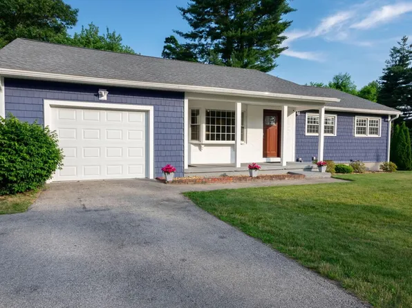 24 Cedar Street, Hudson, NH 03051