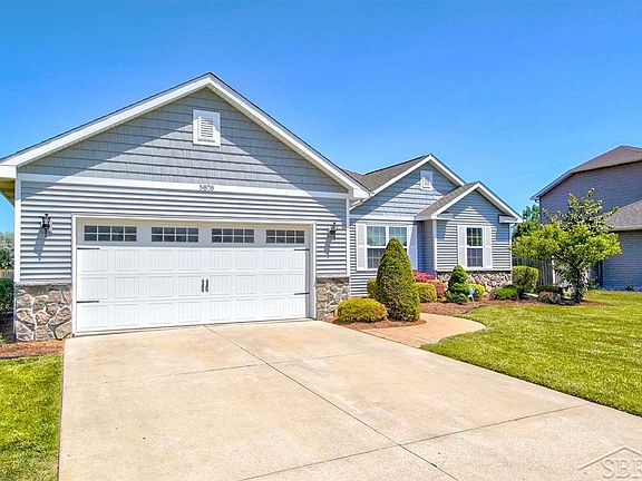 3rd image of 5878 Cloudberry Dr