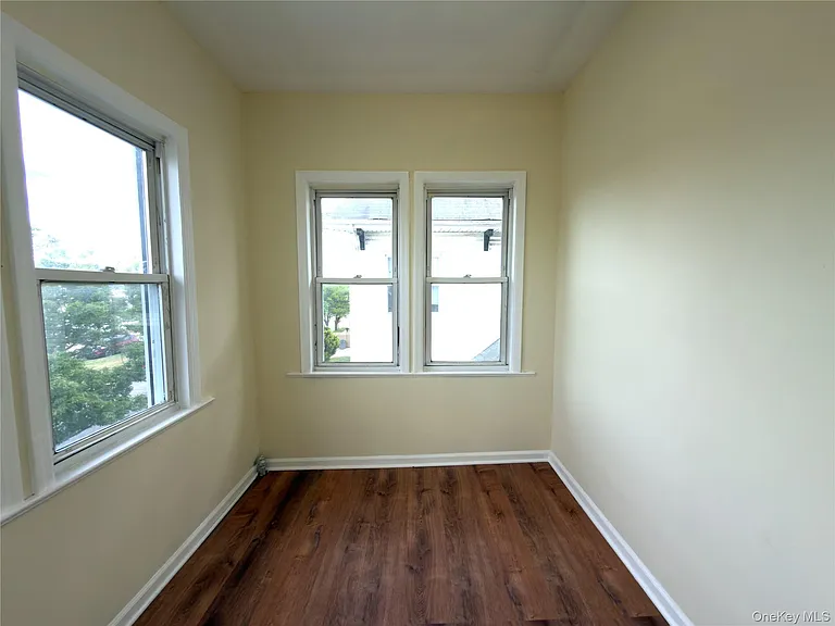 302 W Hudson St — Photo 13