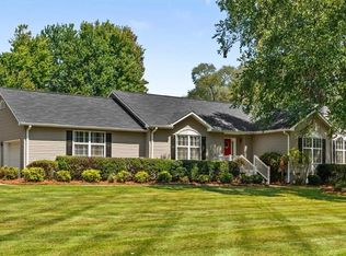 1242 Scalesville Rd, Summerfield, NC 27358