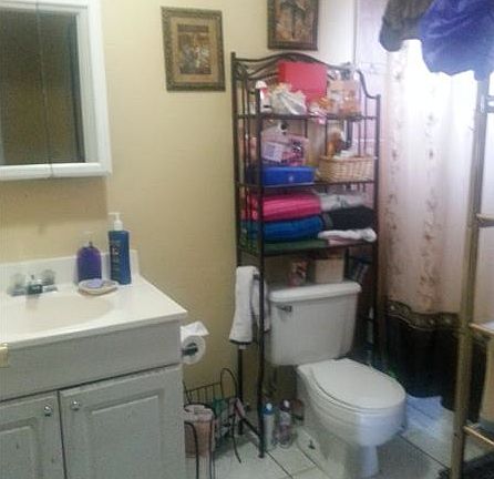 4th image of 6209 Arthur St