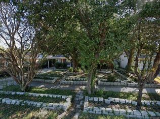 8801 Yancey Pl, Shreveport, LA 71108