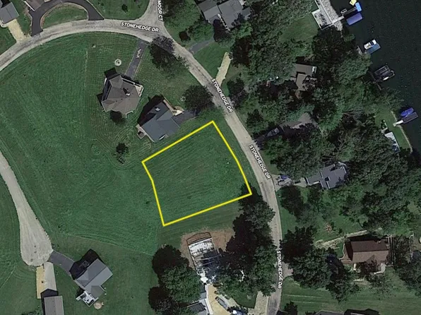 16-160R Stonehedge Dr, Lanark, IL 61046