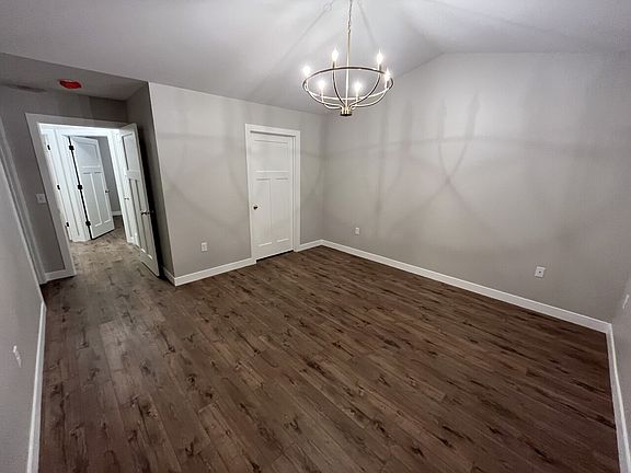 5th image of 212 Parador Pl #1
