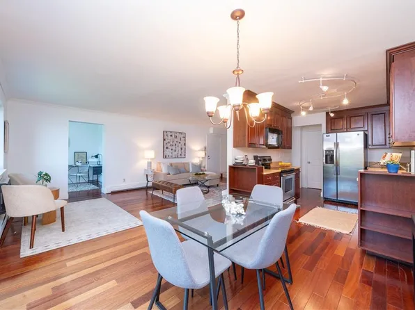 322 Kemeys Cove #322, Briarcliff Manor, NY 10562