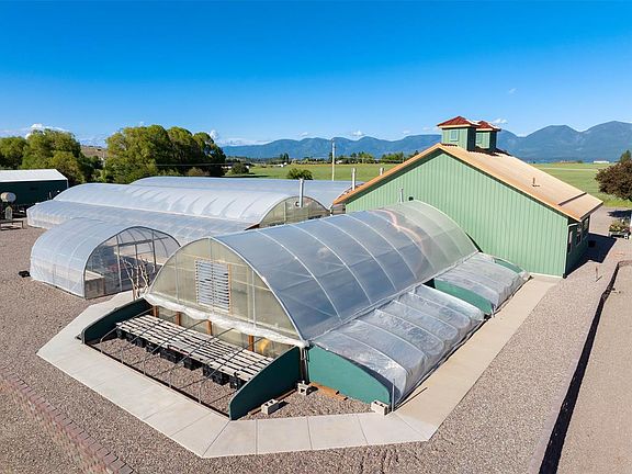 5th image of 33953 Fox Rd