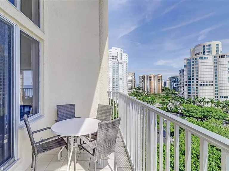 4041 Gulf Shore Blvd N #1109 — Photo 4