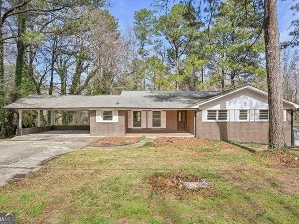 3339 Brenda Ln, Lithia Springs, GA 30122