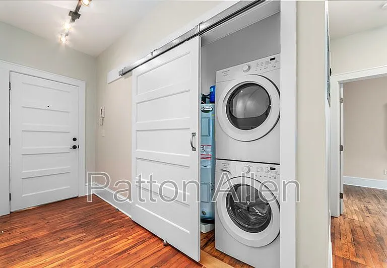 444 Haywood Rd #210 — Photo 2
