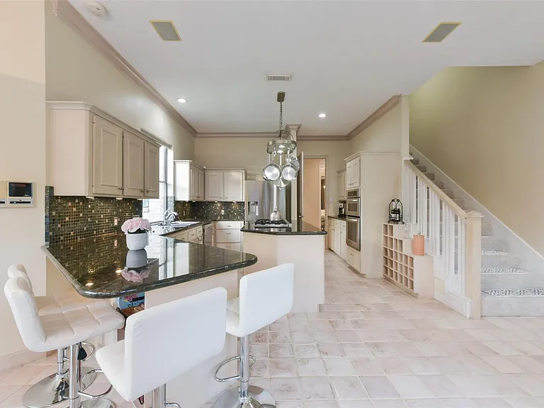 14810 Tumbling Falls Ct — Photo 7