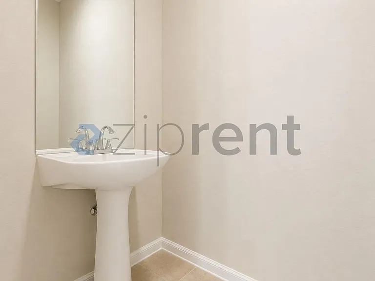 2315 E Pinchot Ave #128 — Photo 37