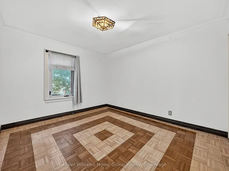 483 Woolwich St — Photo 28