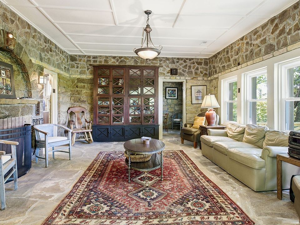 67th image of 167 Pollywood Ln