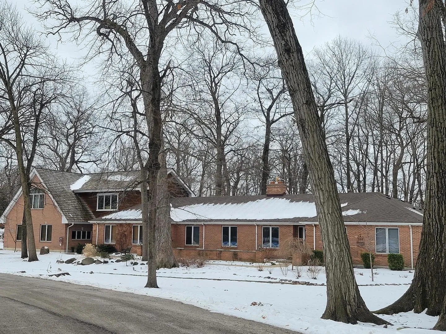 15469 W Rockland Ln photo 1