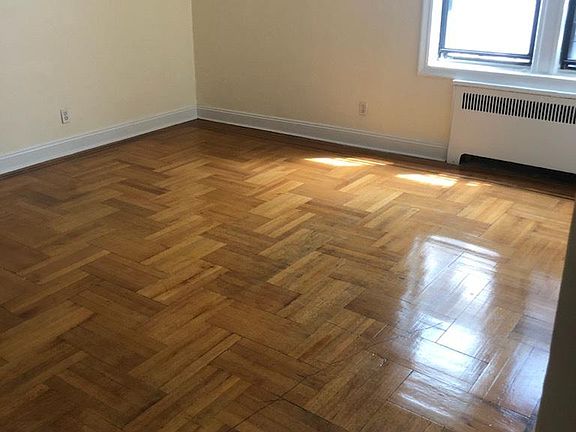 2nd image of 14340 41st Ave #3N